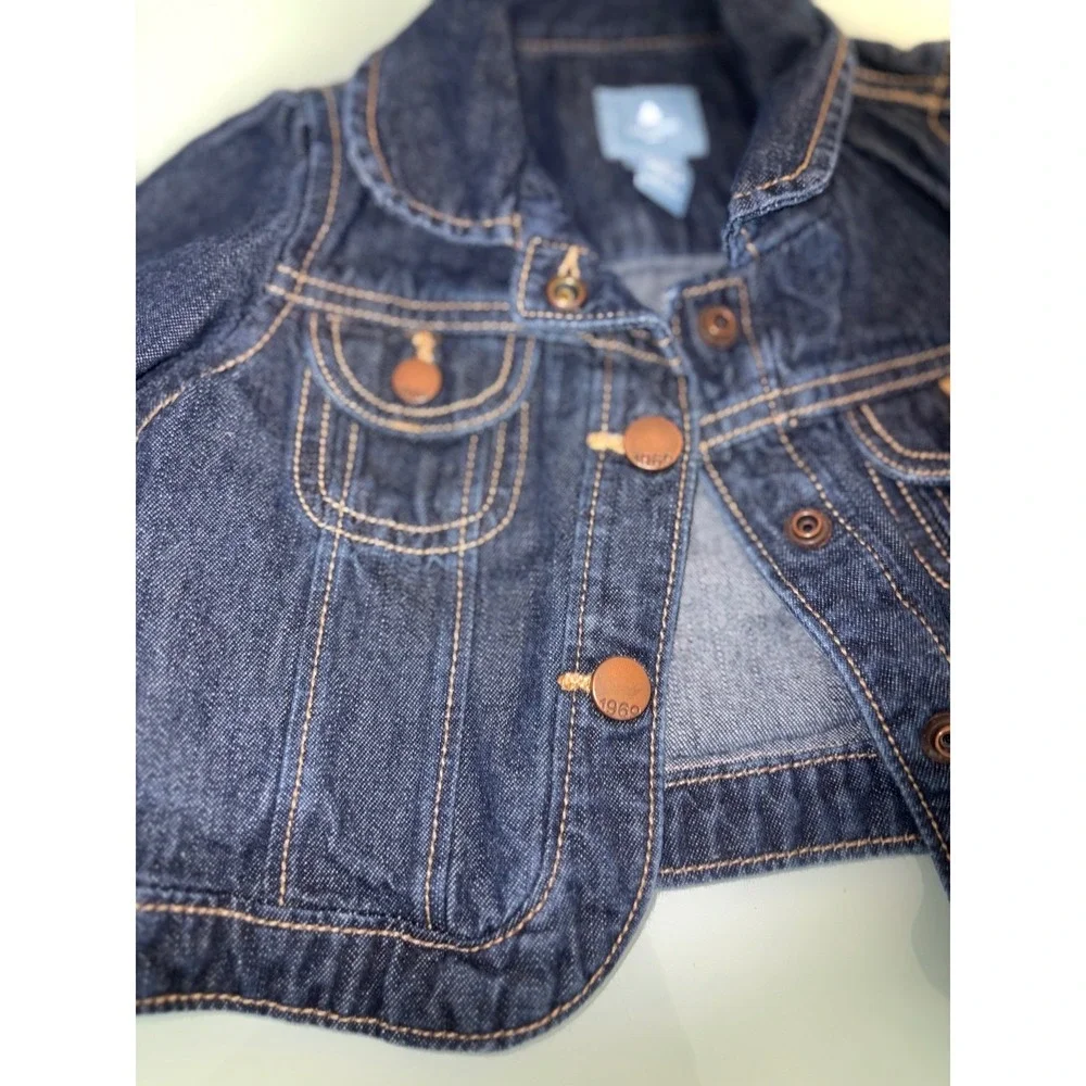 Baby Gap Denim Jacket 18–24M Classic‎ Mini Wardrobe Essential